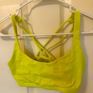 lululemon sports bra.